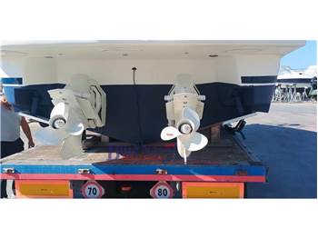 Bavaria 300 Sport + 2x220 hp Volvo Penta
