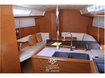 JEANNEAU SUN ODYSSEY 379