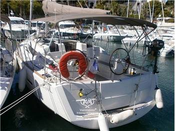 JEANNEAU SUN ODYSSEY 379
