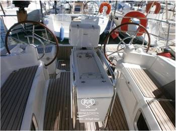 JEANNEAU SUN ODYSSEY 379