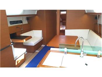 JEANNEAU SUN ODYSSEY 449