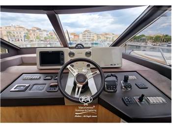 ABSOLUTE ABSOLUTE 43 STY