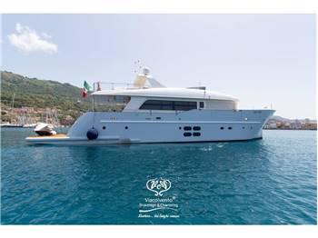 C BOAT DISLOCANTE