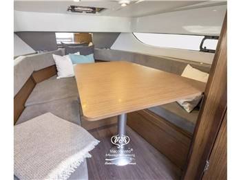 BENETEAU FLYER 9 SUNDECK