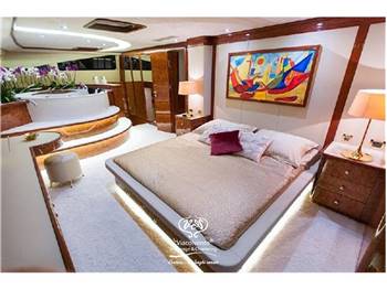 SUNREEF YACHT SUNREEF 82 DD