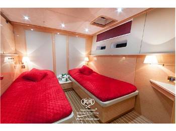 SUNREEF YACHT SUNREEF 82 DD
