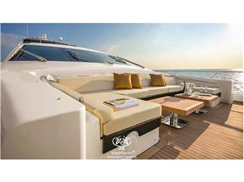 AZIMUT AZIMUT 103 S