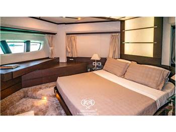 AZIMUT AZIMUT 103 S
