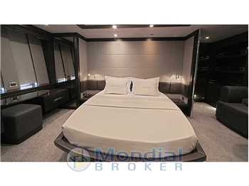 AZIMUT AZIMUT 86 S