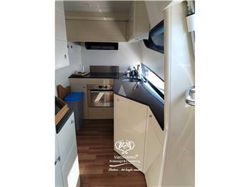 FERRETTI FERRETTI 681