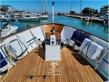 SICNA BY CAMPER & NICHOLSON NAVETTA POPPA TONDA ACCIAIO