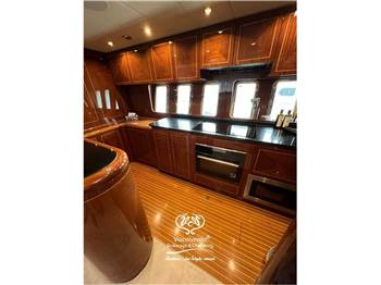 OVERMARIN MANGUSTA 72