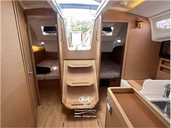 JEANNEAU SUN ODYSSEY 410