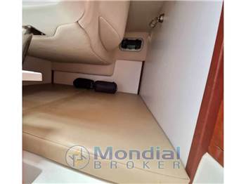 Boston Whaler Boston Whaler 305 Conquest