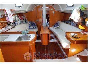 Beneteau First 31.7
