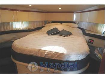 Sunseeker Camargue 51