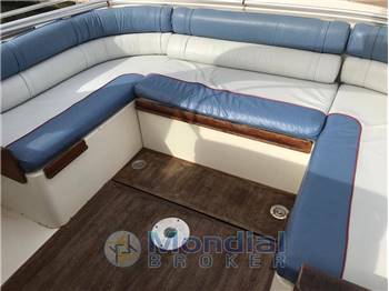 Nimbus 28 Day Cruiser