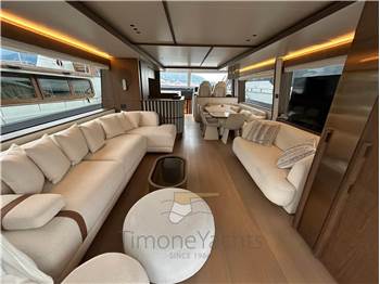 Azimut 72 Fly