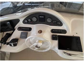 Azimut 46