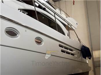Azimut 46