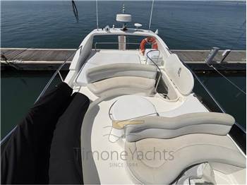 Azimut 46