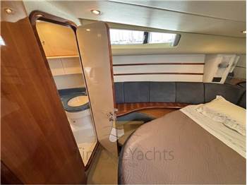 Azimut 46
