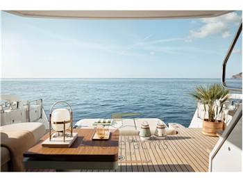 Azimut FLY 62
