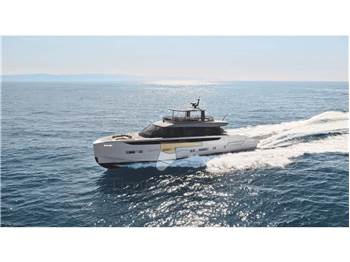 Azimut Seadeck 9