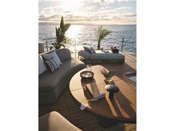 Azimut Seadeck 9