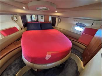 Azimut 42E