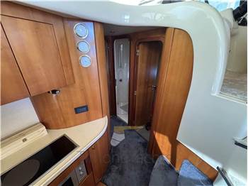 Azimut 42E