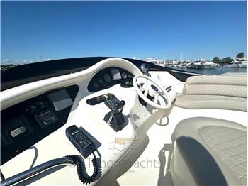 Azimut 46