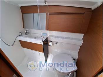 Jeanneau Sun Odyssey 410
