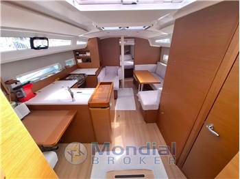 Jeanneau Sun Odyssey 410