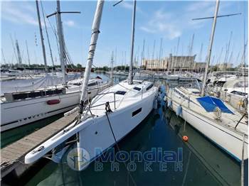 Jeanneau Sun Odyssey 410