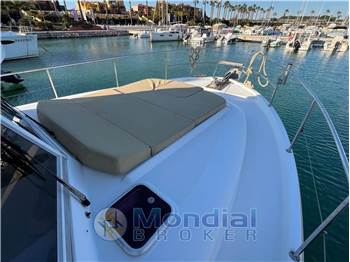 Beneteau Swift Trawler 34 Fly