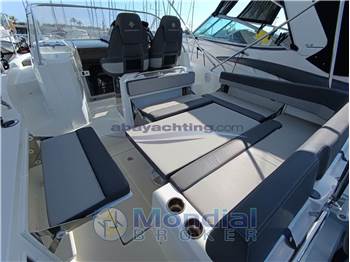 Jeanneau CAP CAMARAT 9.0 WA