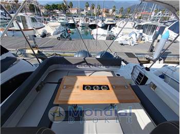 Jeanneau CAP CAMARAT 9.0 WA