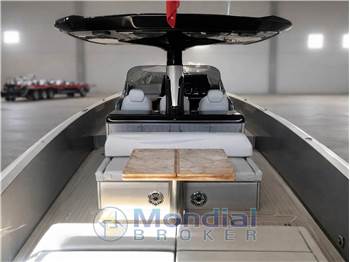 Solaris Power 40 Open