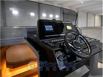 Solaris Power 40 Open