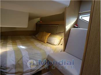 Sealine Yachts Sealine C330