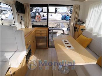 Sealine Yachts Sealine C330