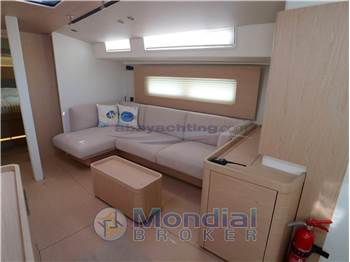 Beneteau OCEANIS 54
