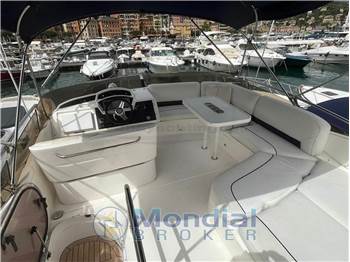 Princess Yachts 42 Fly