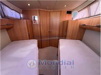 Greenline Yachts Greenline 33 Hybrid