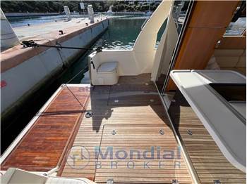 Greenline Yachts Greenline 33 Hybrid
