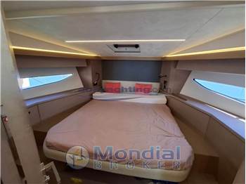 Prestige 420 Flybridge Line