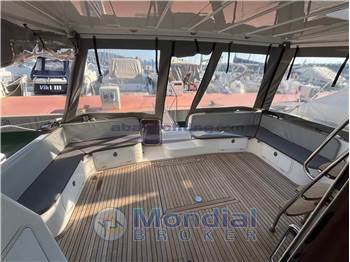 Dellapasqua DC 12 SL Flybridge