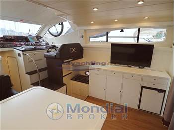 Dellapasqua DC 12 SL Flybridge