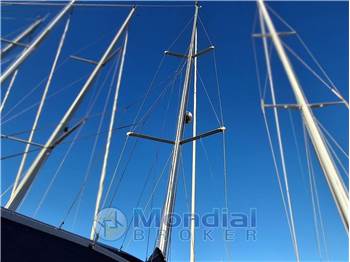 Beneteau OCEANIS 43